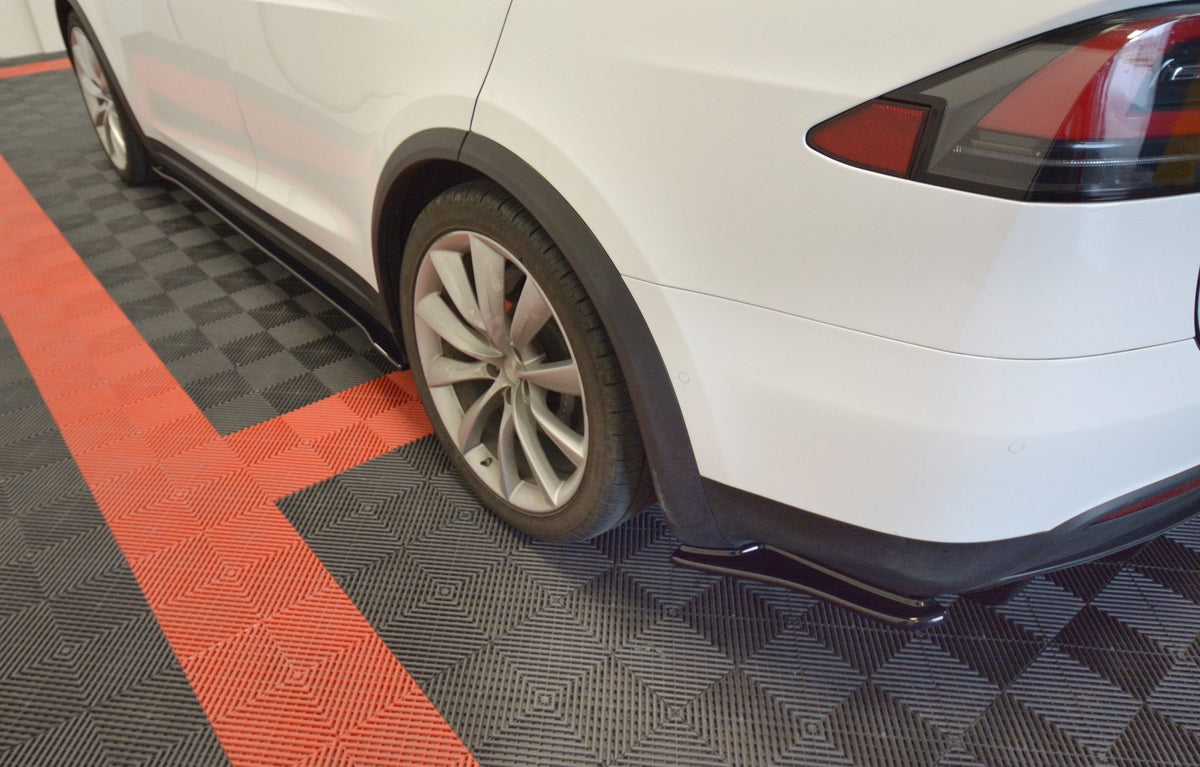 Flaps für Diffusor Heck Ansatz V.1 passend für Tesla Model X