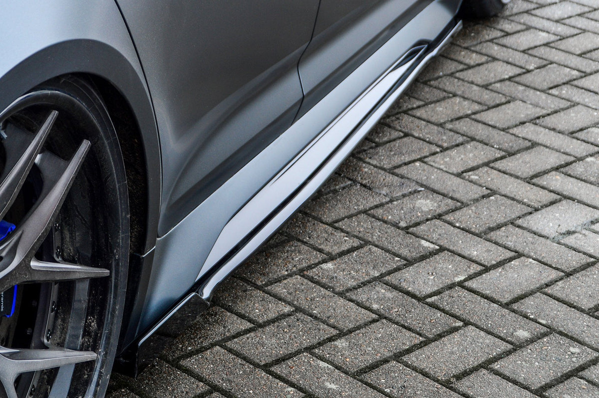 Cup Seitenschweller mit Wing hinten passend für Audi RS7 C8