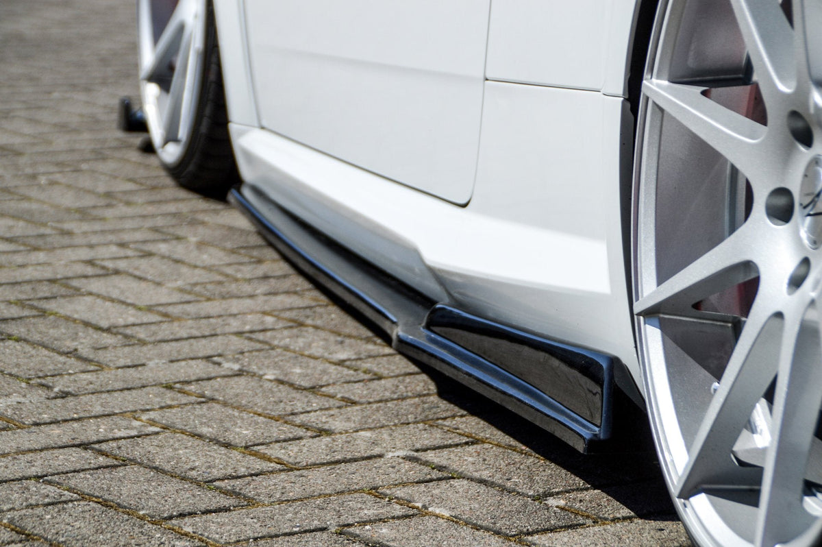Cup Racing Schweller mit Wing passend für Audi TT S-Line + TTS 8S+ TTRS 8S