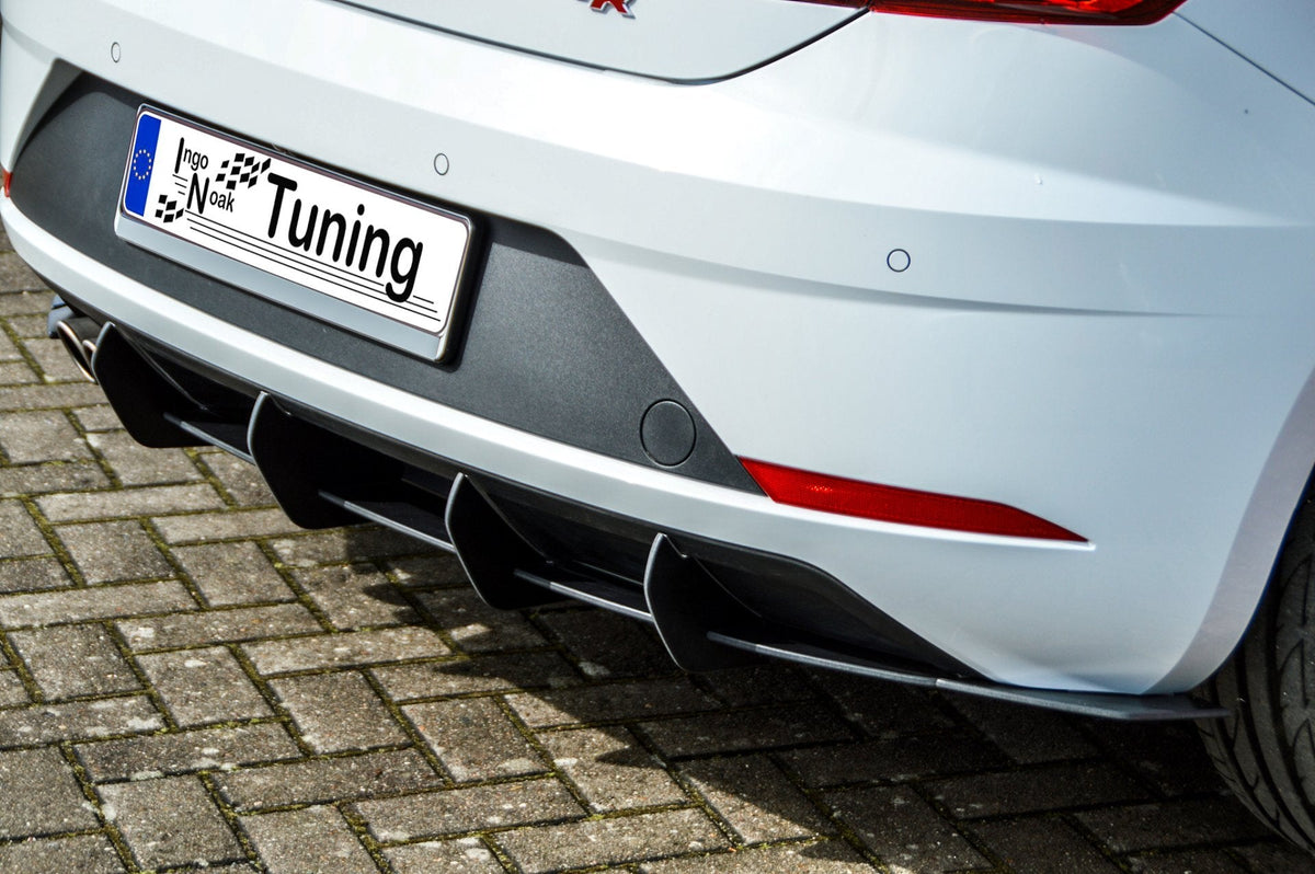 Gefräster Heckansatz mit Finnen passend für Seat Leon 5F FR