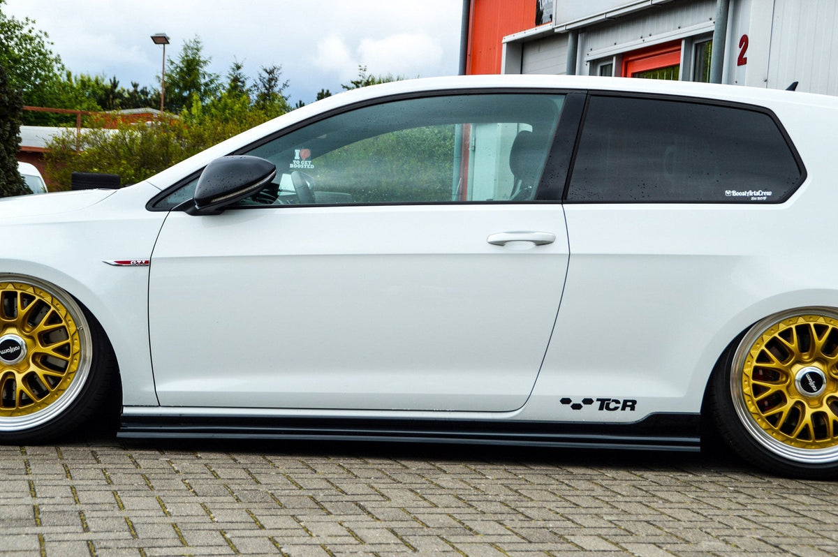 Seitenschweller im Cup Look passend für VW Golf 7 GTI TCR