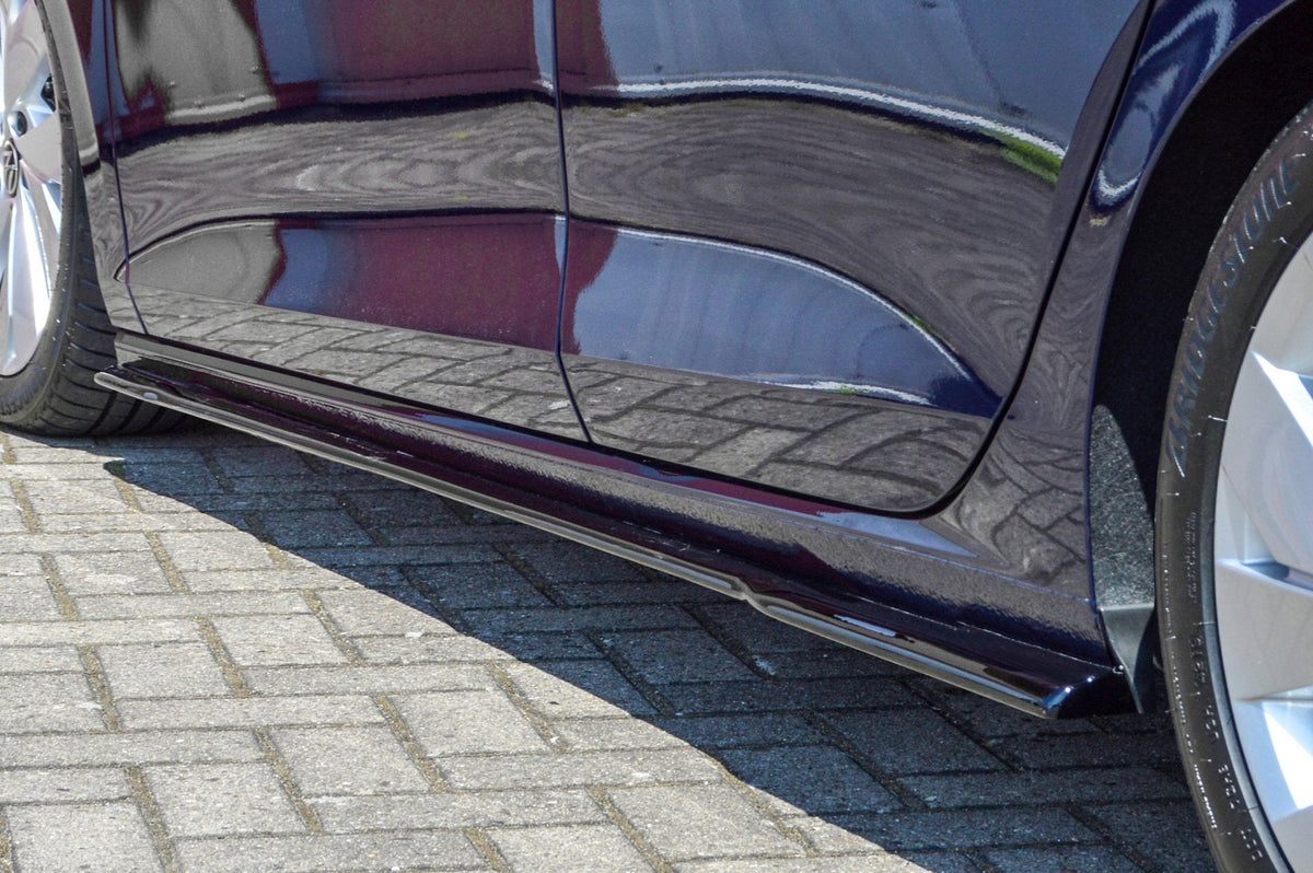 Cup Seitenschweller aus ABS passend für VW Golf 8