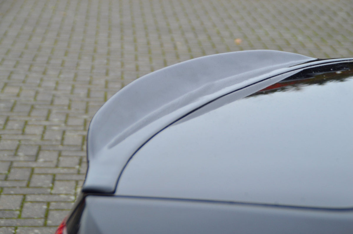 Bodykit passend für VW Jetta 6 GLI