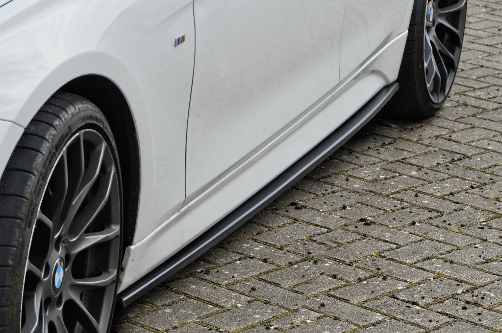 Seitenschweller im Cup Look passend für VW UP GTI