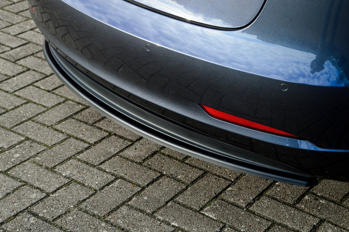 Cup Heckspoilerlippe passend für Tesla Model 3