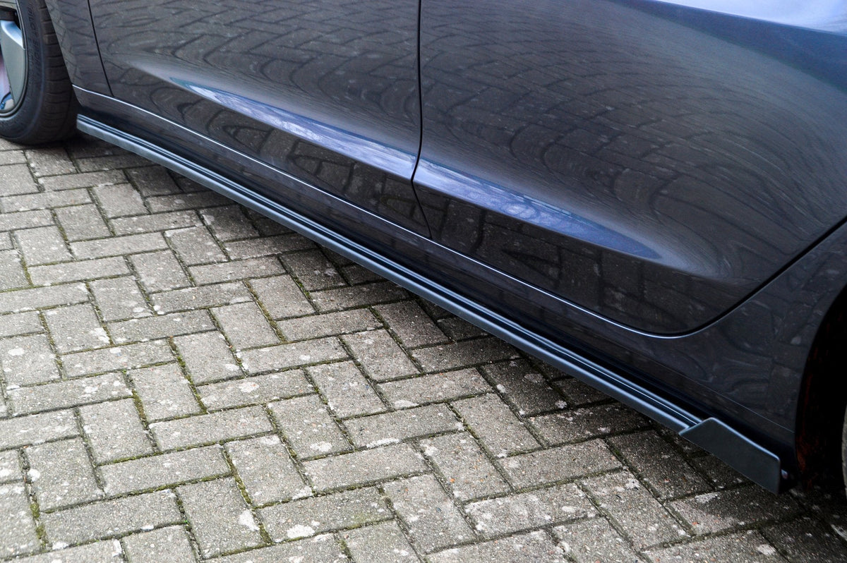 Cup Seitenschweller mit Wing hinten passend für Tesla Model 3