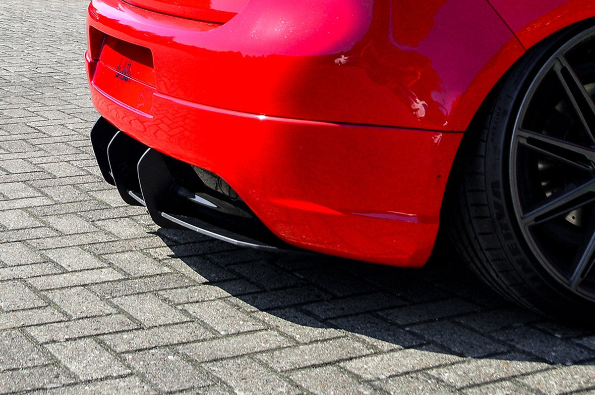 Gefräster Heckansatz mit Finnen passend für VW Golf 5 GTi Edition 30