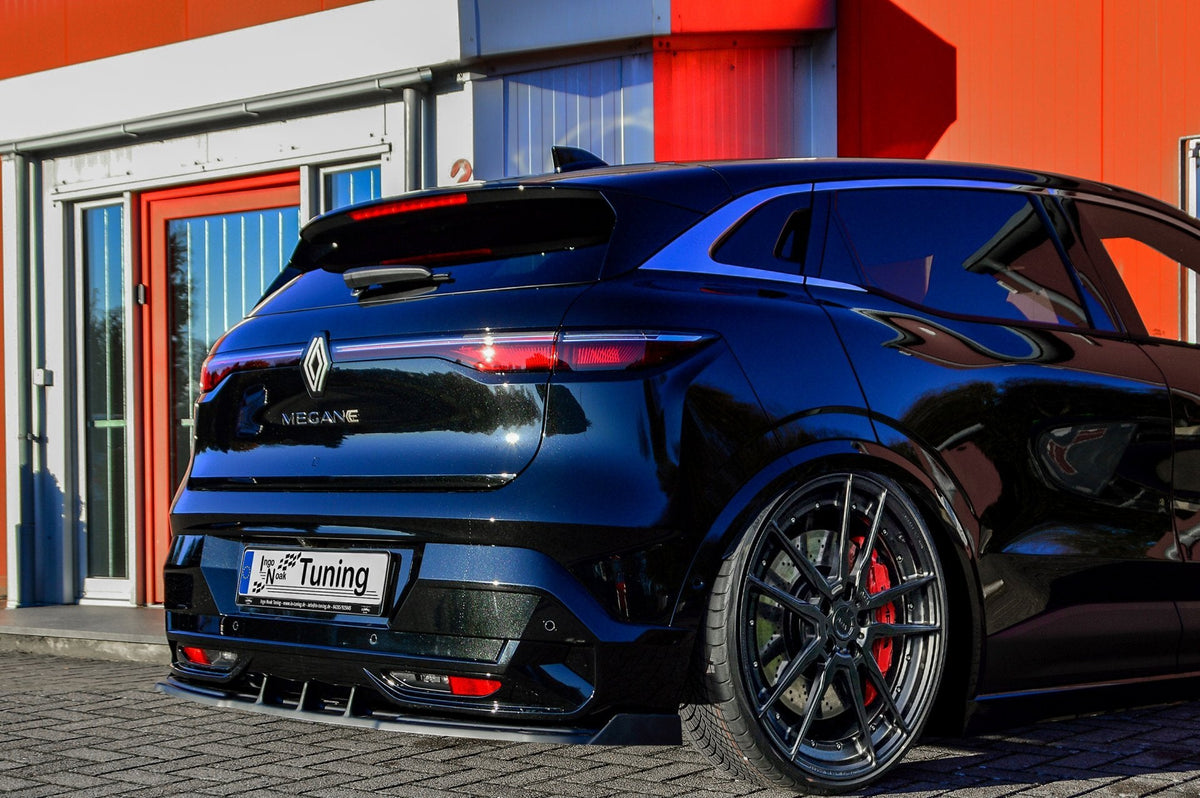 Heckansatz mit Wings aus ABS passend für Renault Megane E-Tech Electric RCB