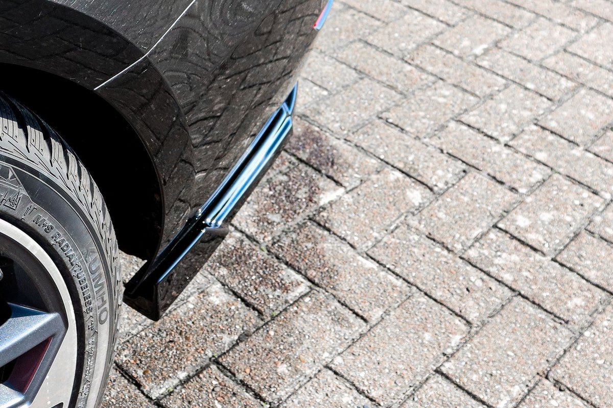 Heckansatz Seitenteile mit Wings passend für Audi A4 B9 Bj. 2015-2019