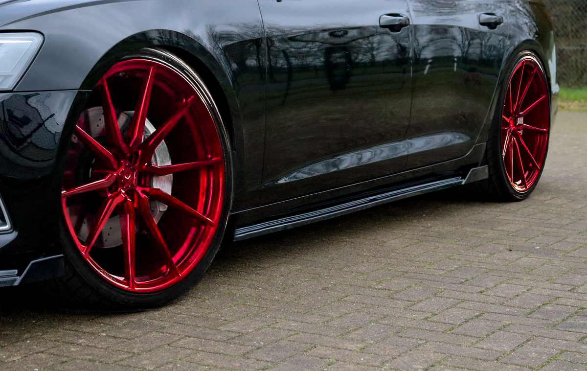 Seitenschwellersatz aus ABS mit seitlichem Wing hinten passend für Audi A6 C8 Typ F2