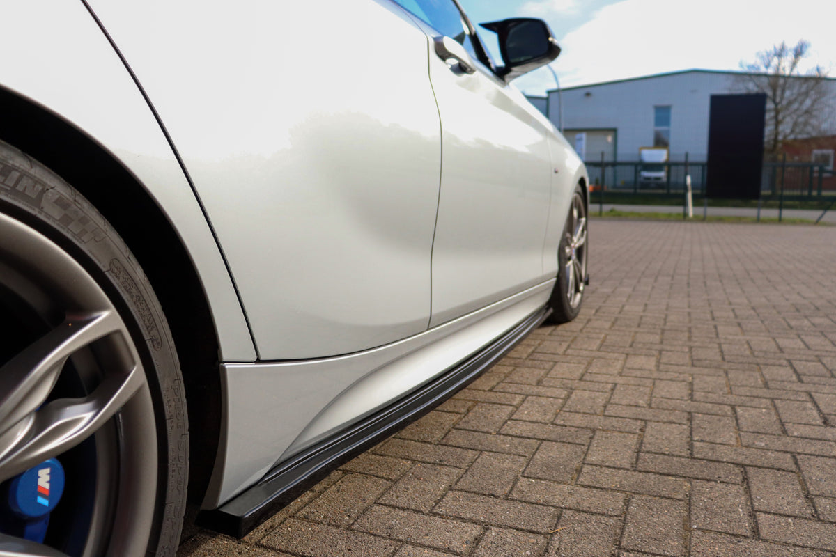 Seitenschweller im Cup Look passend für BMW 1er F20/21 M-135i