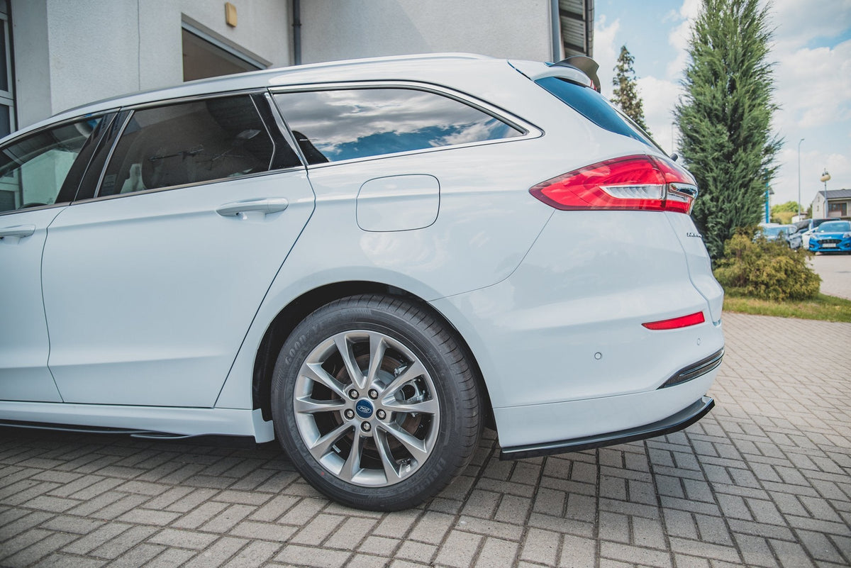 Maxton Design - Diffusor für Ford Mondeo Kombi Platinium Mk5 Facelift - Aerowerk.