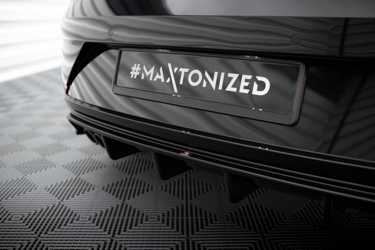 Maxton Design - Diffusor Heck Ansatz für Seat Leon Mk3 Facelift - Aerowerk.