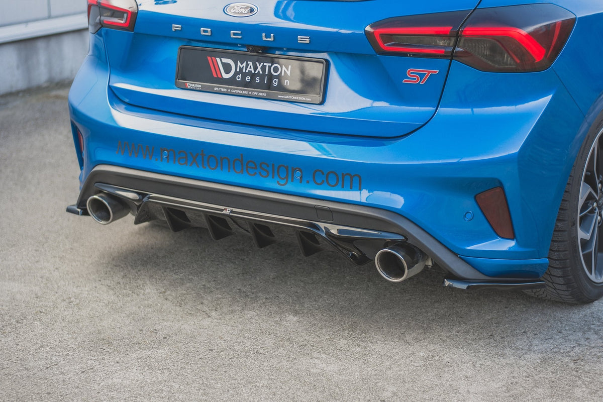 Maxton Design - Diffusor V2 Heck Ansatz für Ford Focus Hatchback ST Mk4 - Aerowerk.