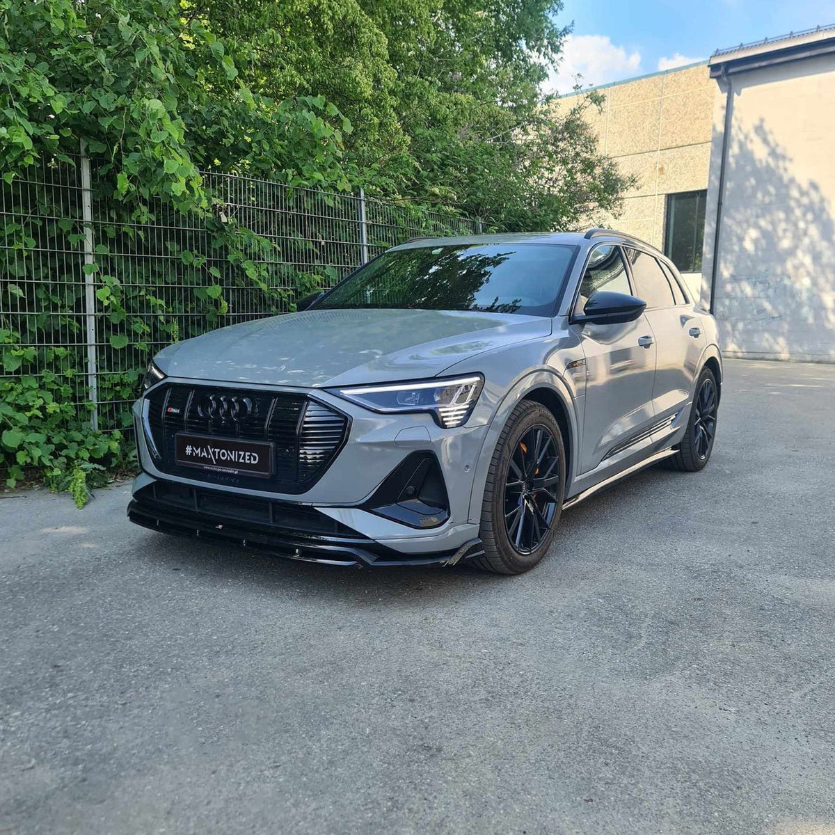 Maxton Design - Frontlippe für Audi e - Tron S - Line - Aerowerk.