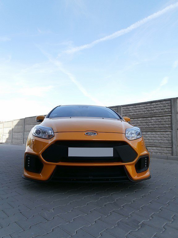 Maxton Design - Frontstoßstange passend für FORD FOCUS MK3 VORFL (FOCUS RS 2015 LOOK) mit LED - Aerowerk.