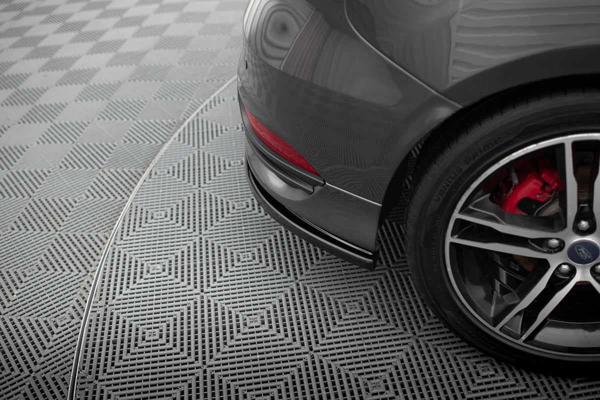 Maxton Design - Heck Ansatz Flaps Diffusor für Ford Focus ST Mk3 FL - Aerowerk.