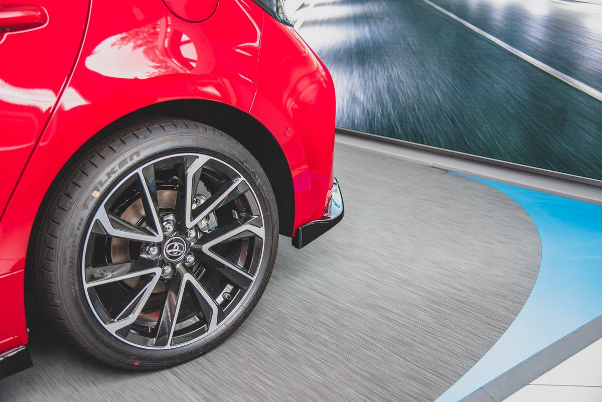 Maxton Design - Heck Ansatz Flaps Diffusor für Toyota Corolla XII Hatchback - Aerowerk.