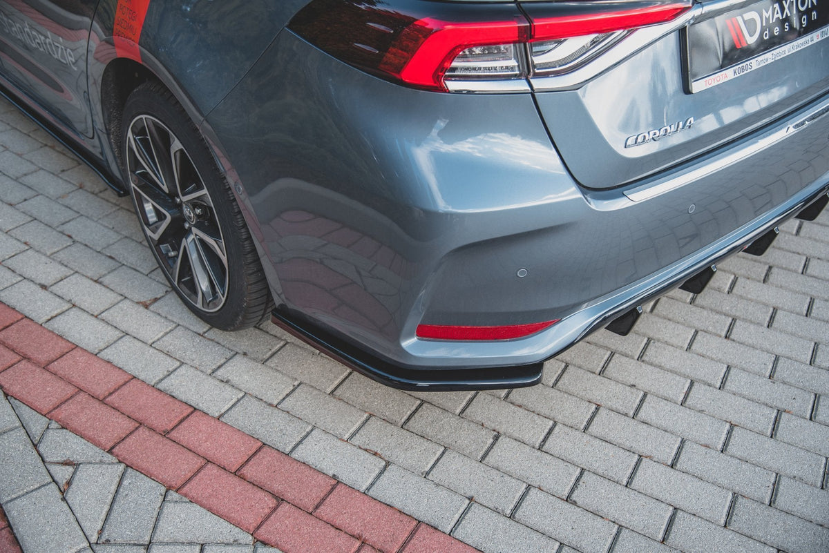 Maxton Design - Heck Ansatz Flaps Diffusor für Toyota Corolla XII Limousine - Aerowerk.