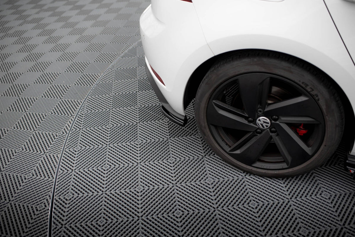 Maxton Design - Heck Ansatz Flaps Diffusor für VW GOLF 7 GTI FACELIFT - Aerowerk.