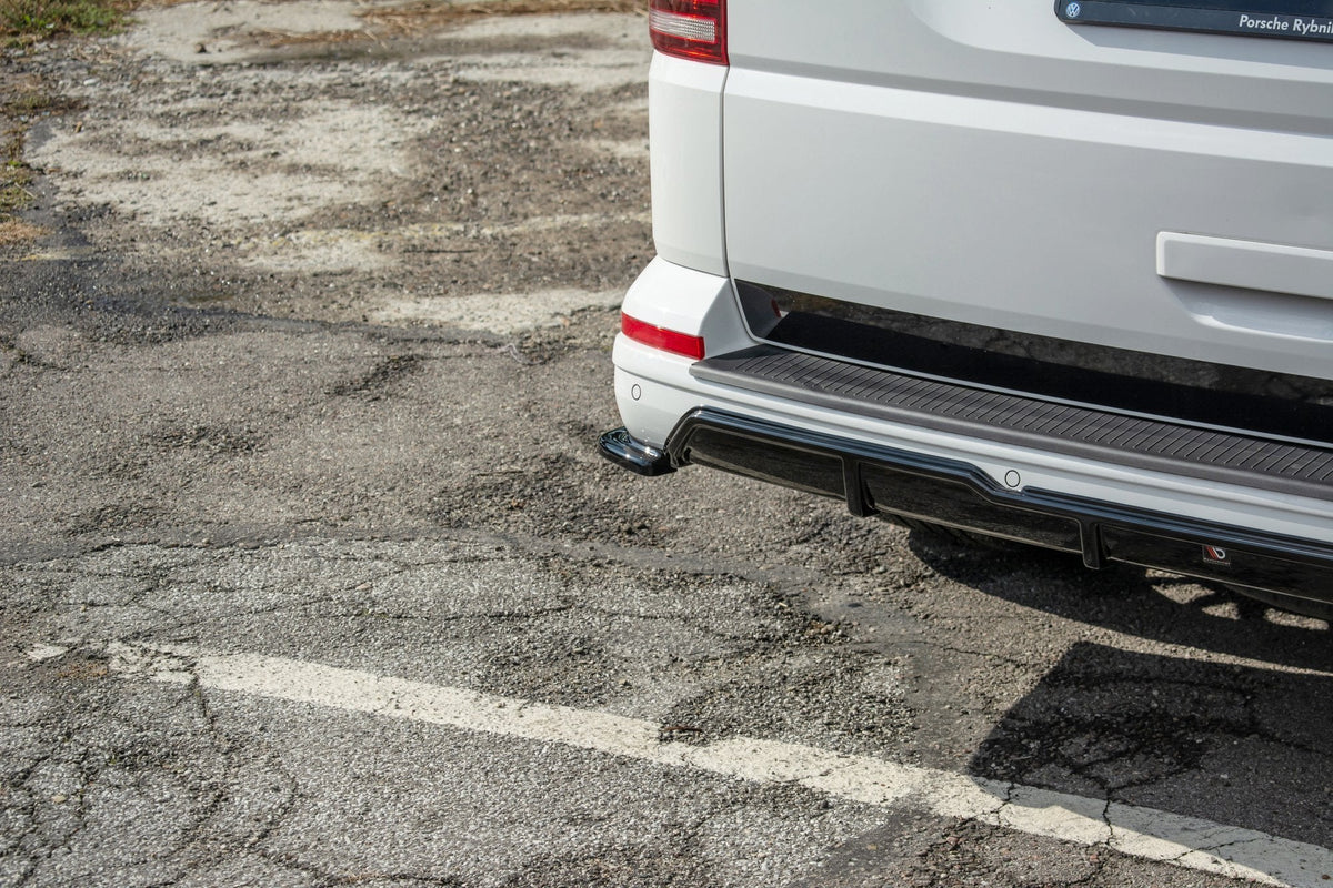 Maxton Design - Heck Ansatz Flaps Diffusor für VW T6 - Aerowerk.