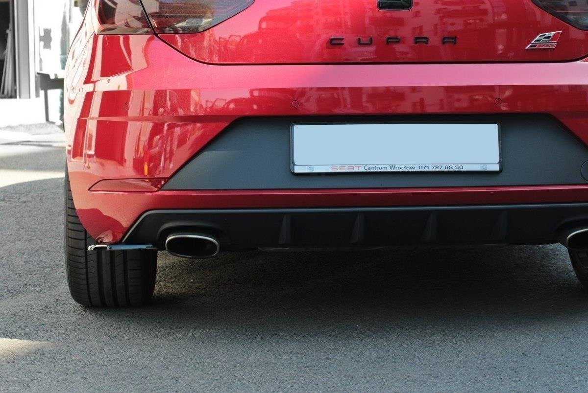 Maxton Design - Heck Ansatz Flaps Diffusor V1 für Seat Leon Cupra Mk3 FL Hatchback - Aerowerk.