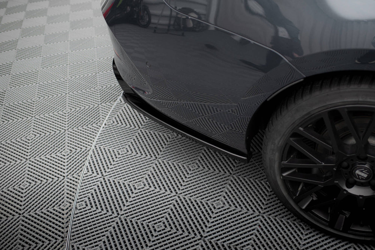 Maxton Design - Heck Ansatz Flaps Diffusor V2 für Cupra Leon ST Mk1 Facelift - Aerowerk.