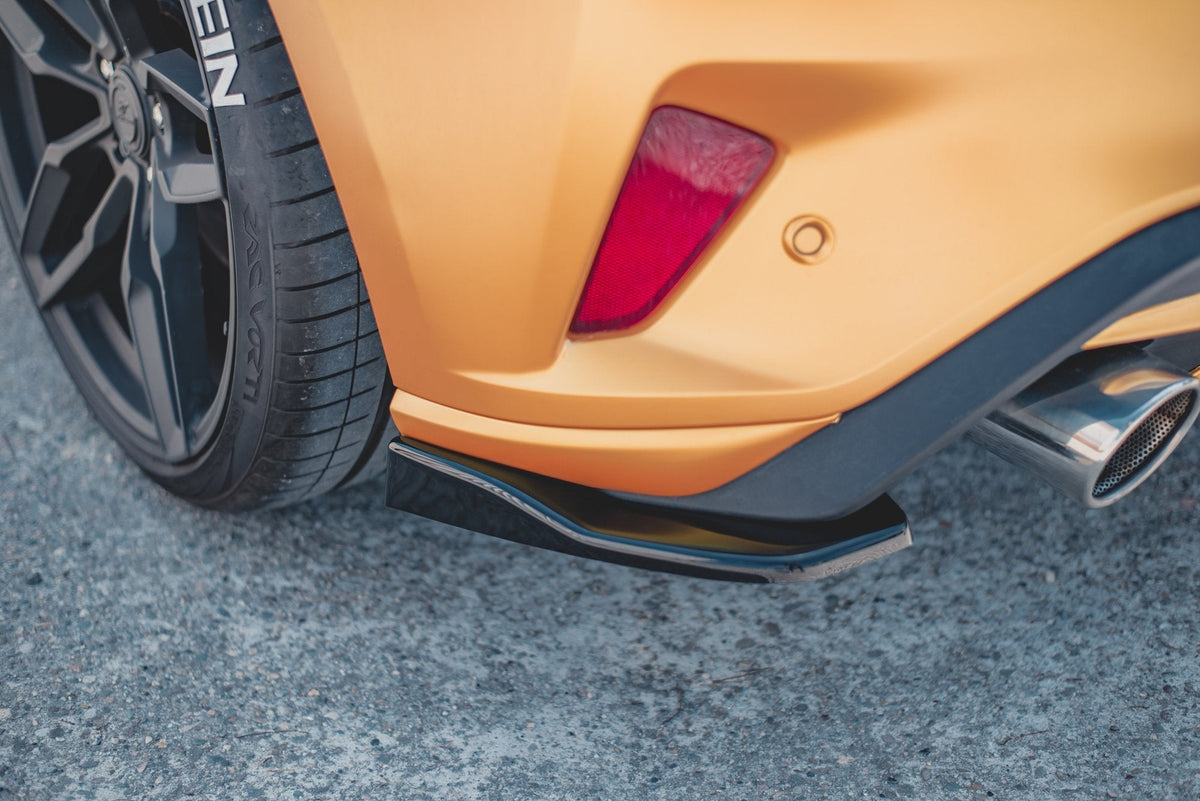 Maxton Design - Heck Ansatz Flaps Diffusor V2 für Ford Focus Hatchback ST Mk4 - Aerowerk.