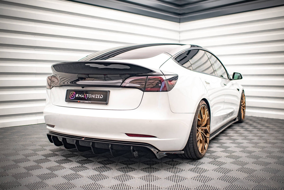 Maxton Design - Heck Ansatz Flaps Diffusor V2 für Tesla Model 3 - Aerowerk.