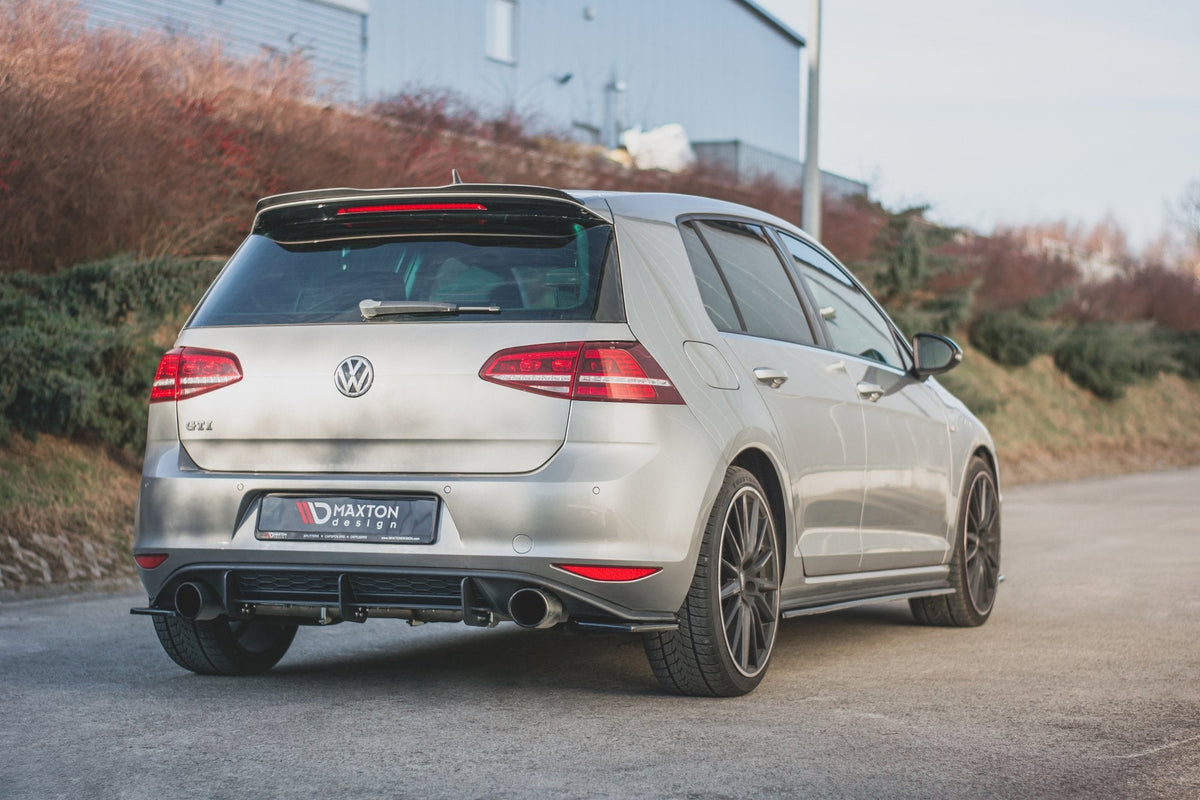 Maxton Design - Heck Ansatz Flaps Diffusor V2 für VW Golf 7 GTI - Aerowerk.