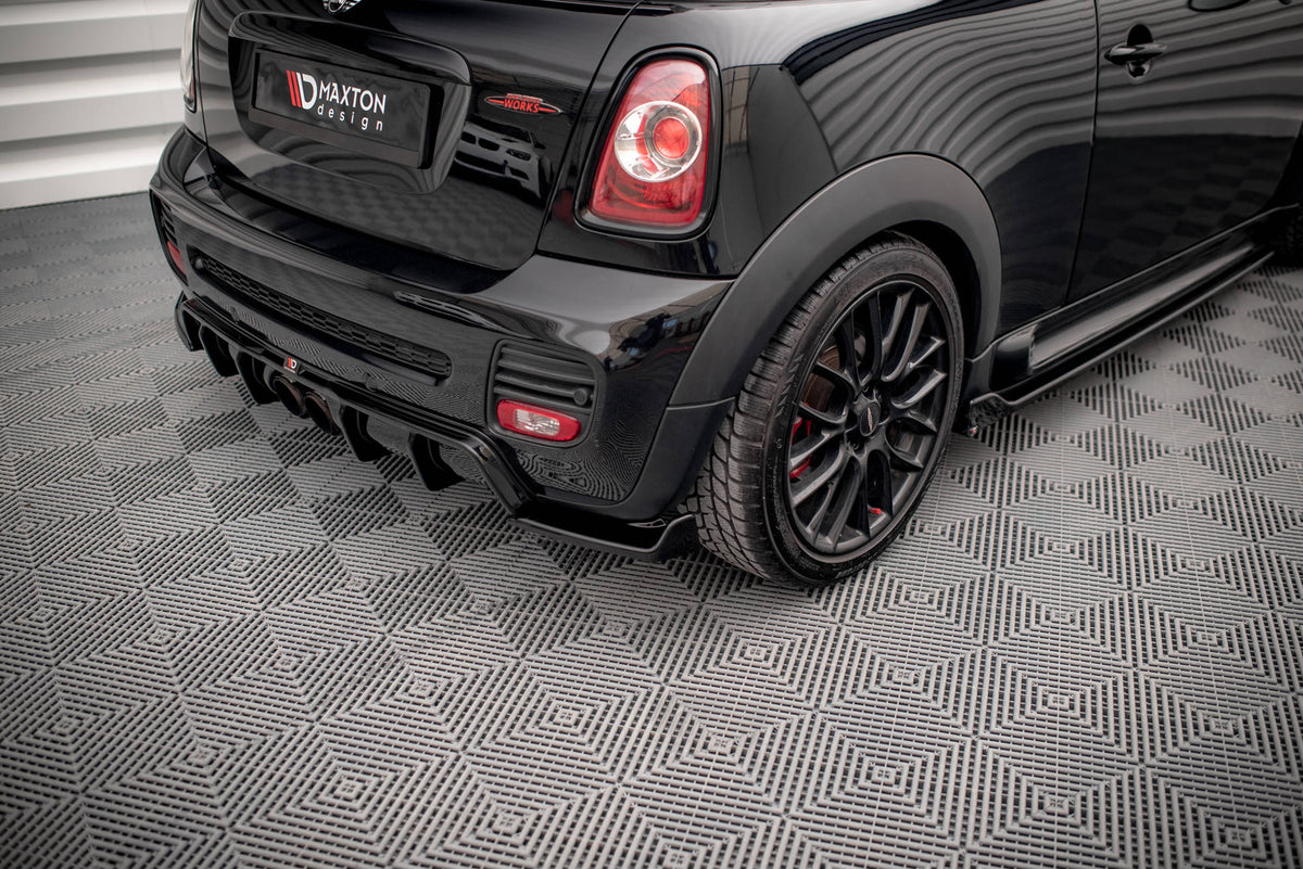 Maxton Design - Heck Ansatz Flaps Diffusor V3 für Mini Cooper John Cooper Works R56 - Aerowerk.
