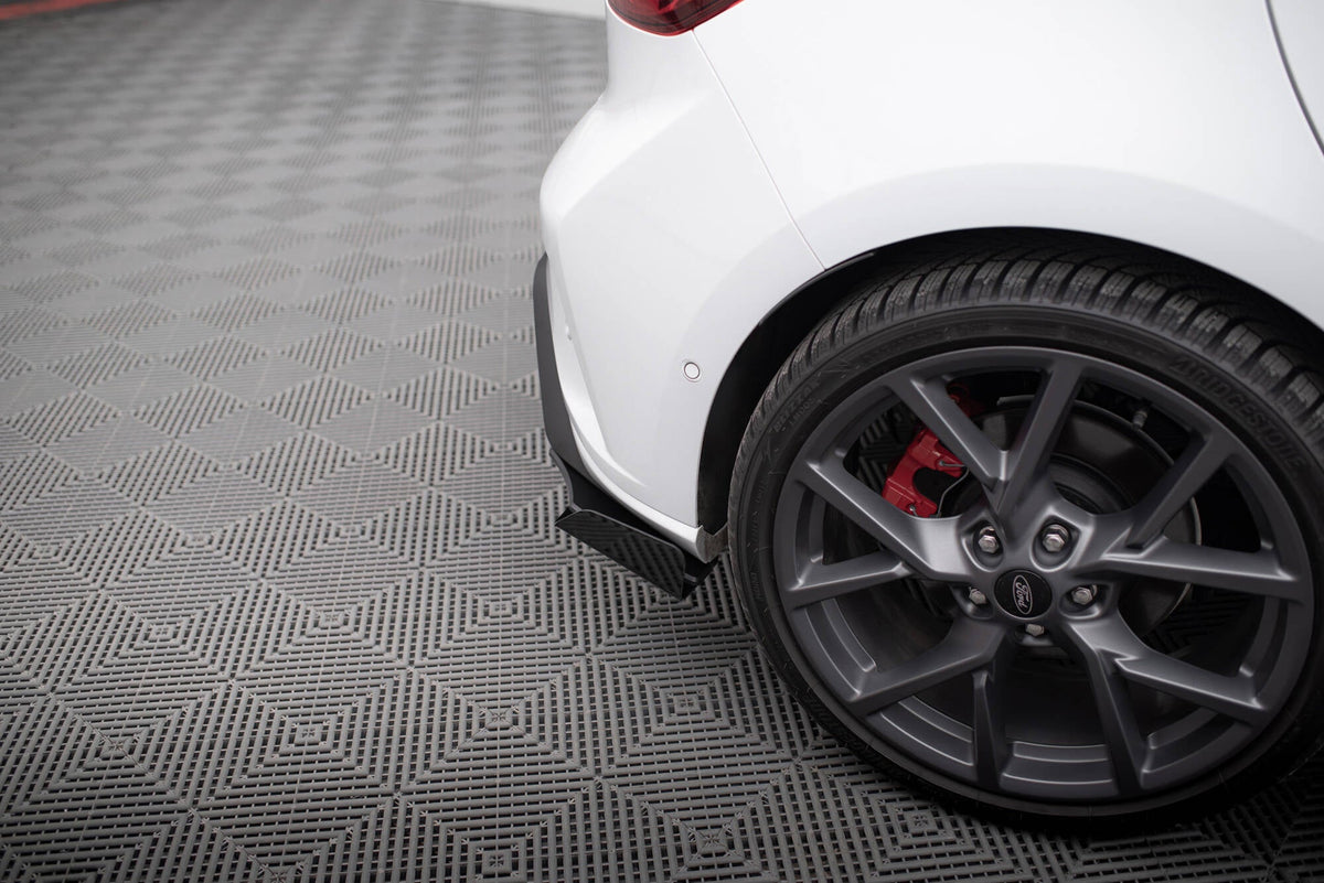 Maxton Design - Hintere Seiten Flaps für Ford Focus ST Mk4 - Aerowerk.