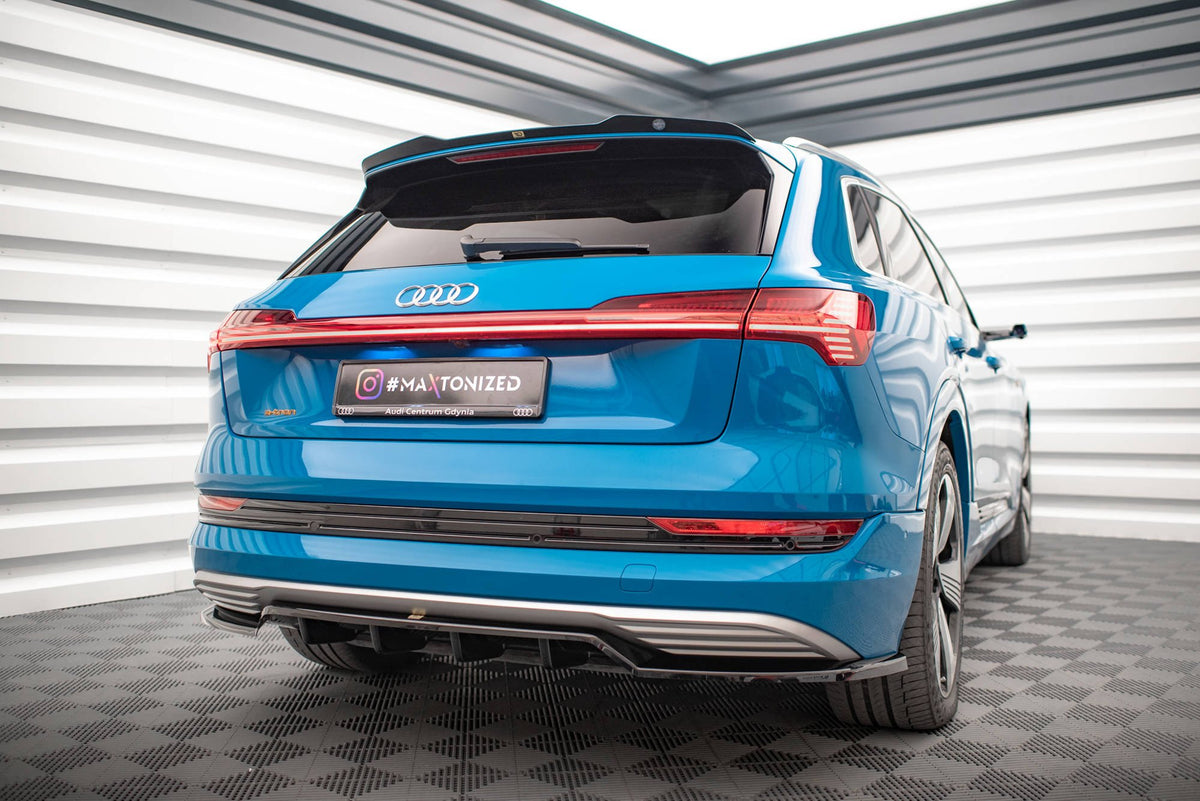 Maxton Design - Mittlerer Cup Diffusor DTM Look Heck Ansatz für Audi e - tron - Aerowerk.