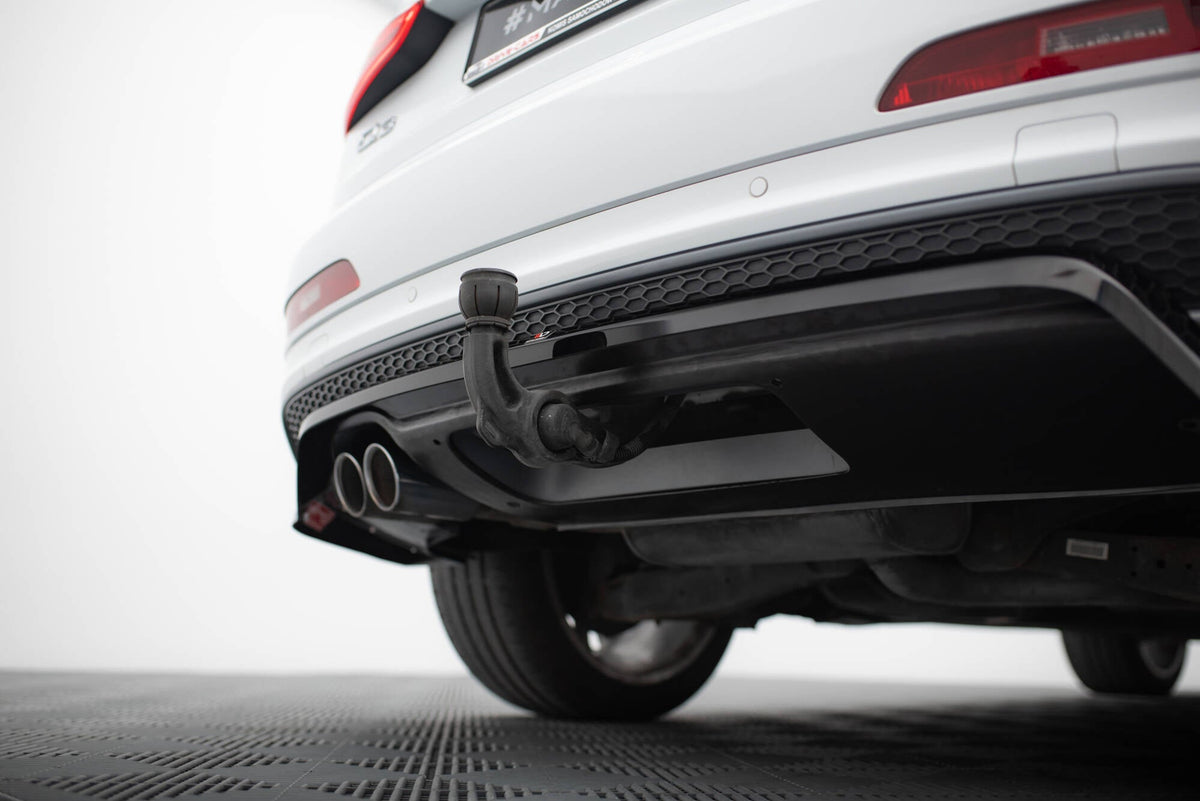 Maxton Design - Mittlerer Cup Diffusor DTM Look Heck Ansatz für Audi Q3 S - line 8U - Aerowerk.