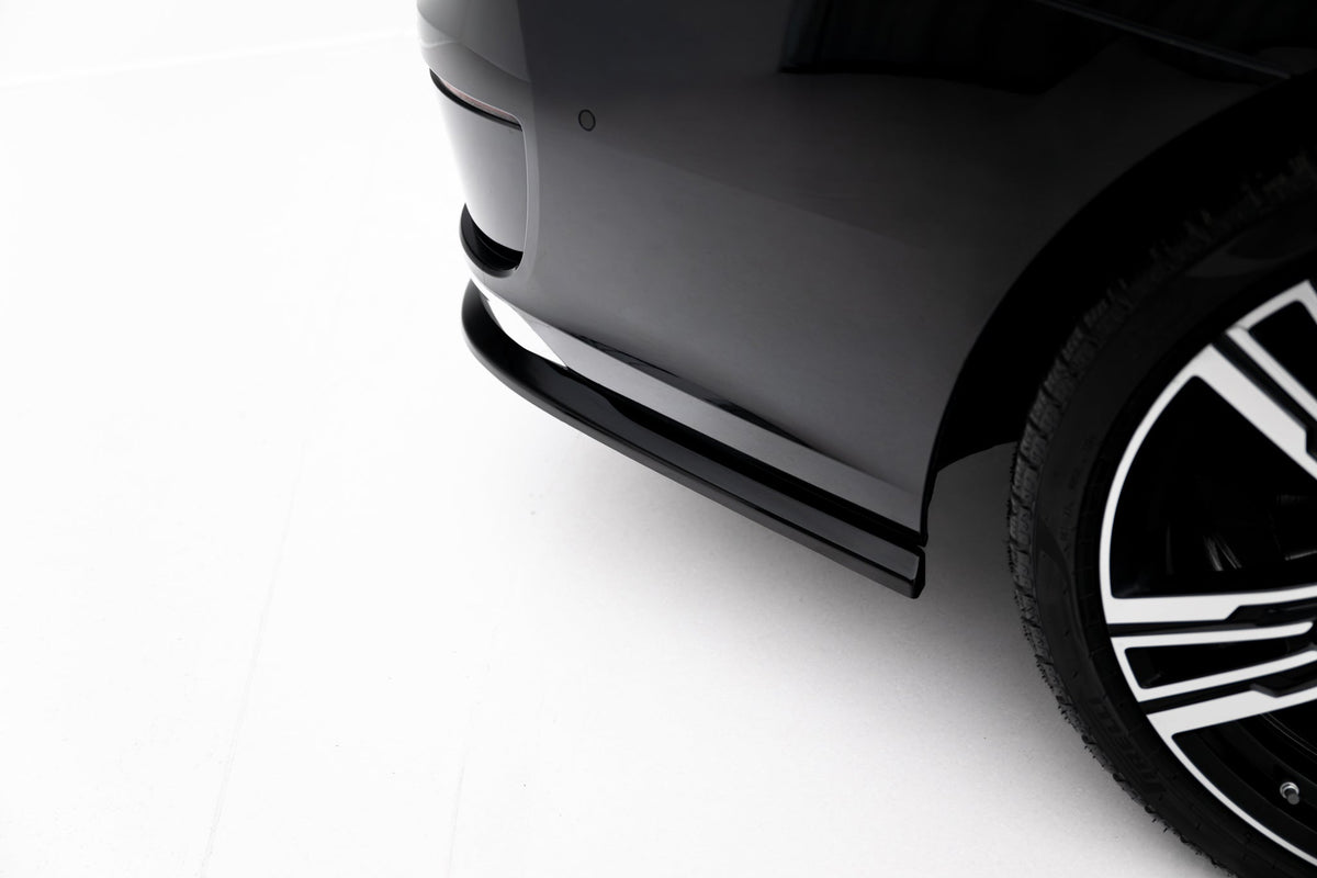 Maxton Design - Mittlerer Cup Diffusor DTM Look Heck Ansatz für BMW 7er G70 - Aerowerk.
