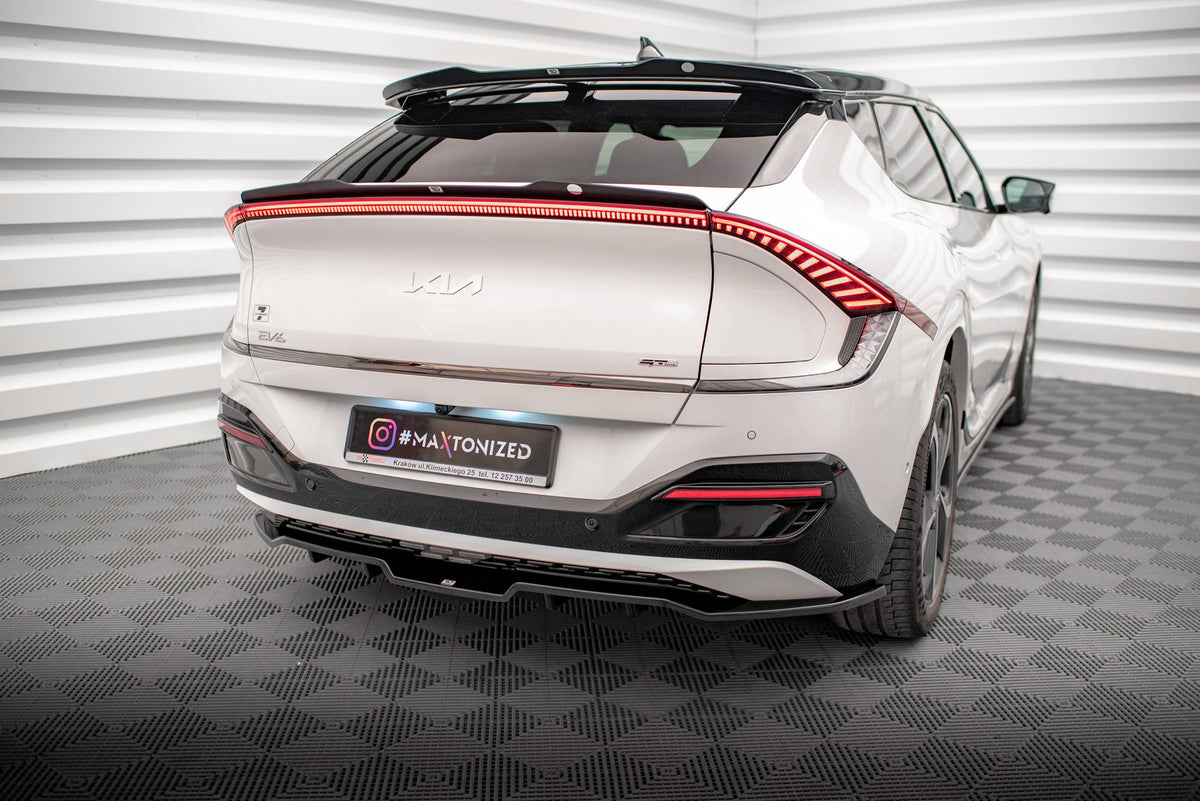 Maxton Design - Mittlerer Cup Diffusor DTM Look Heck Ansatz für Kia EV6 GT - Line Mk1 - Aerowerk.