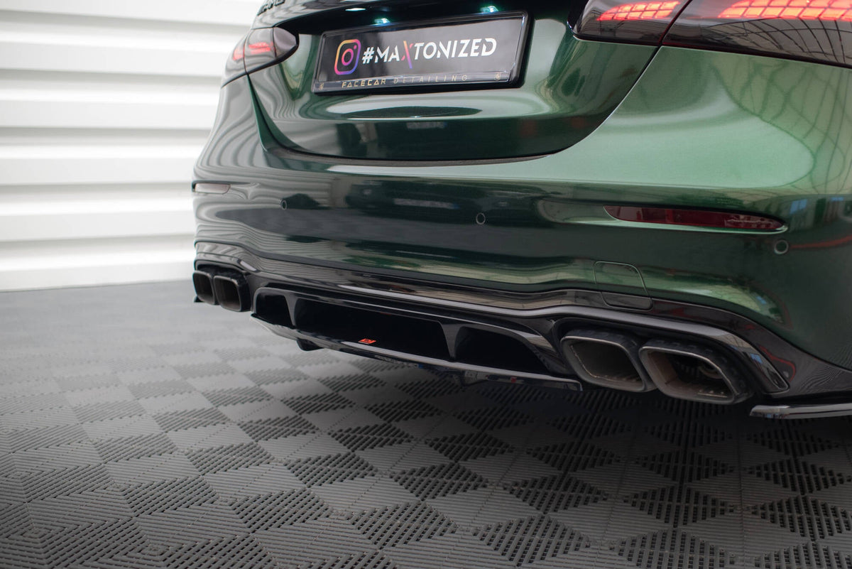 Maxton Design - Mittlerer Cup Diffusor DTM Look Heck Ansatz für Mercedes - AMG E63 W213 Facelift - Aerowerk.