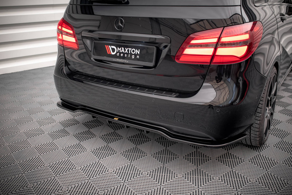Maxton Design - Mittlerer Cup Diffusor DTM Look Heck Ansatz für Mercedes - Benz B W246 Facelift - Aerowerk.