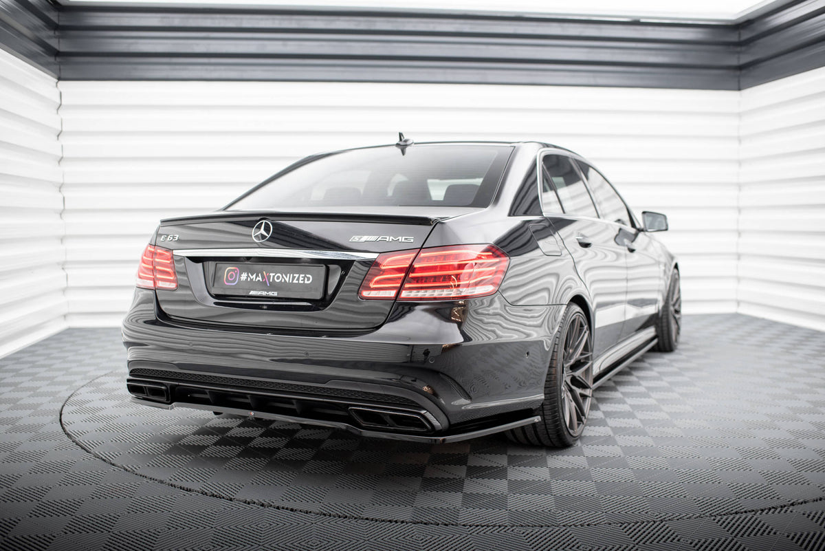 Maxton Design - Mittlerer Cup Diffusor DTM Look Heck Ansatz für Mercedes - Benz E63 AMG Limousine W212 Facelift - Aerowerk.