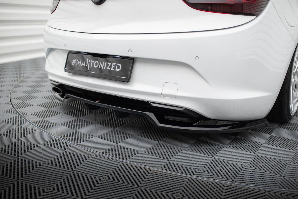 Maxton Design - Mittlerer Cup Diffusor DTM Look Heck Ansatz für Opel Cascada - Aerowerk.
