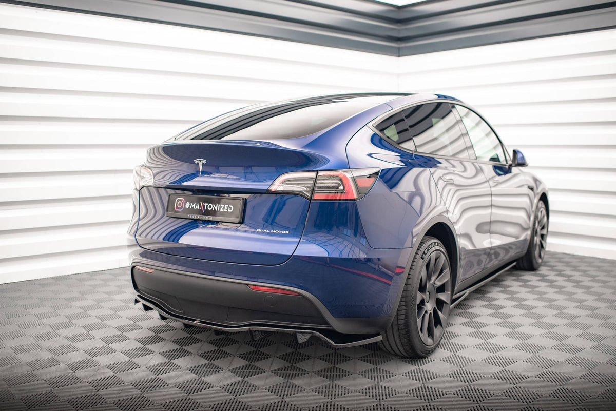 Maxton Design - Mittlerer Cup Diffusor DTM Look Heck Ansatz für Tesla Model Y - Aerowerk.