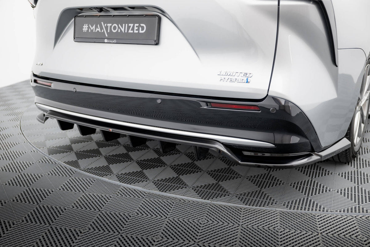 Maxton Design - Mittlerer Cup Diffusor DTM Look Heck Ansatz für Toyota Sienna Mk4 - Aerowerk.