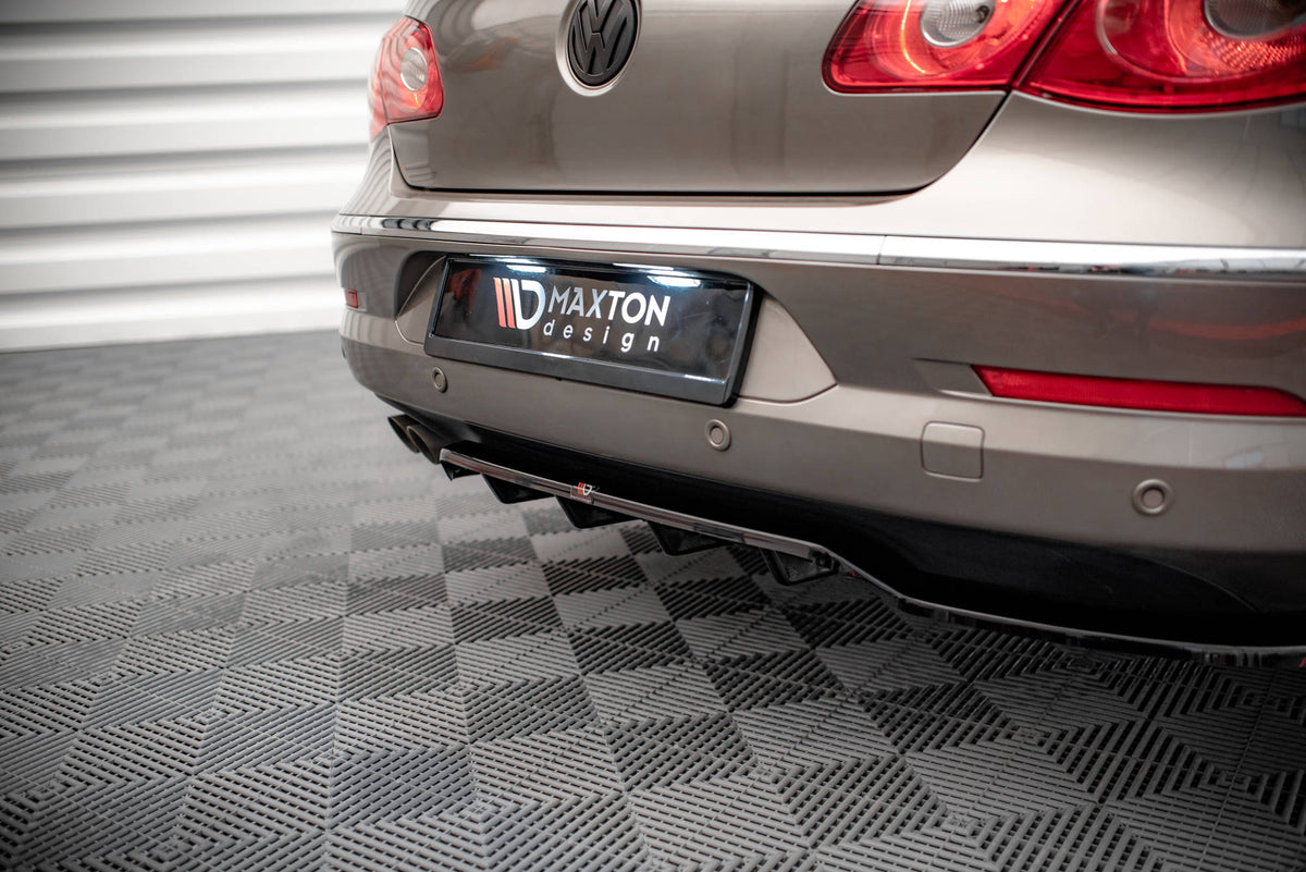 Maxton Design - Mittlerer Cup Diffusor DTM Look Heck Ansatz für VW Passat CC - Aerowerk.