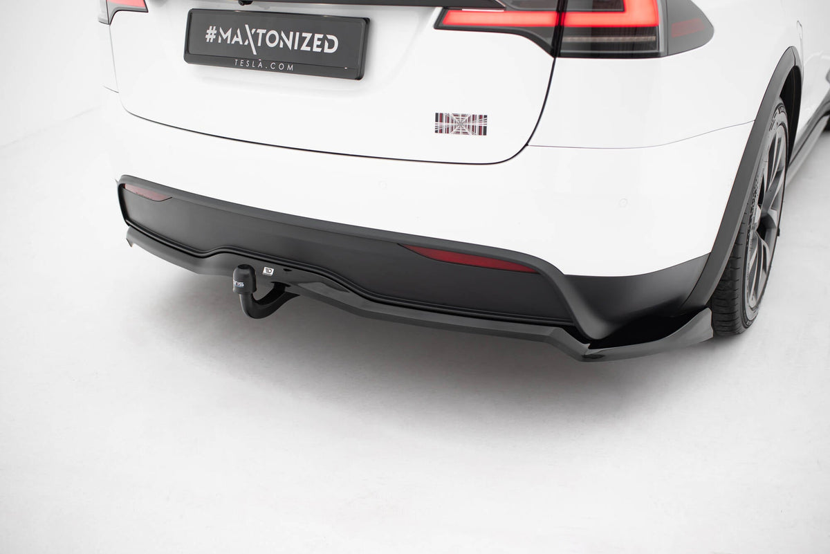 Maxton Design - Mittlerer Cup Diffusor V2 DTM Look Heck Ansatz für Tesla Model X Mk1 Facelift - Aerowerk.