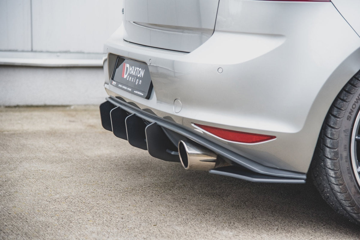Maxton Design - Robuste Racing Diffusor V2 für VW Golf 7 GTI - Aerowerk.