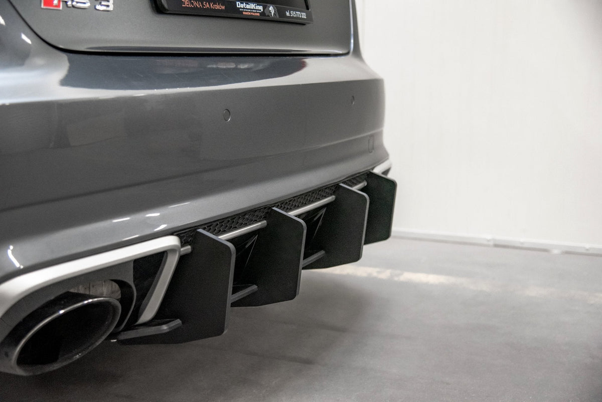 Maxton Design - Robuste Racing Heckschürze V.2 für Audi RS3 8V Sportback - Aerowerk.