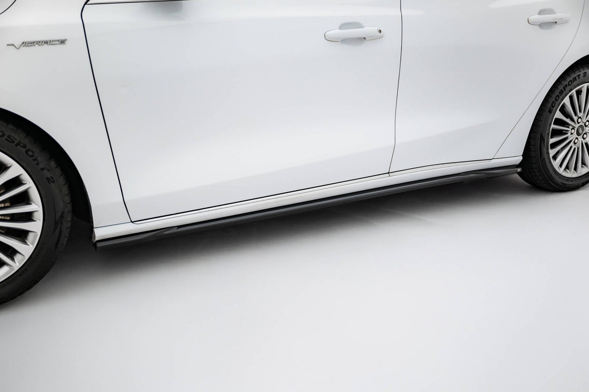 Maxton Design - Seitenschweller Ansatz für Ford Focus Vignale Mk4 - Aerowerk.