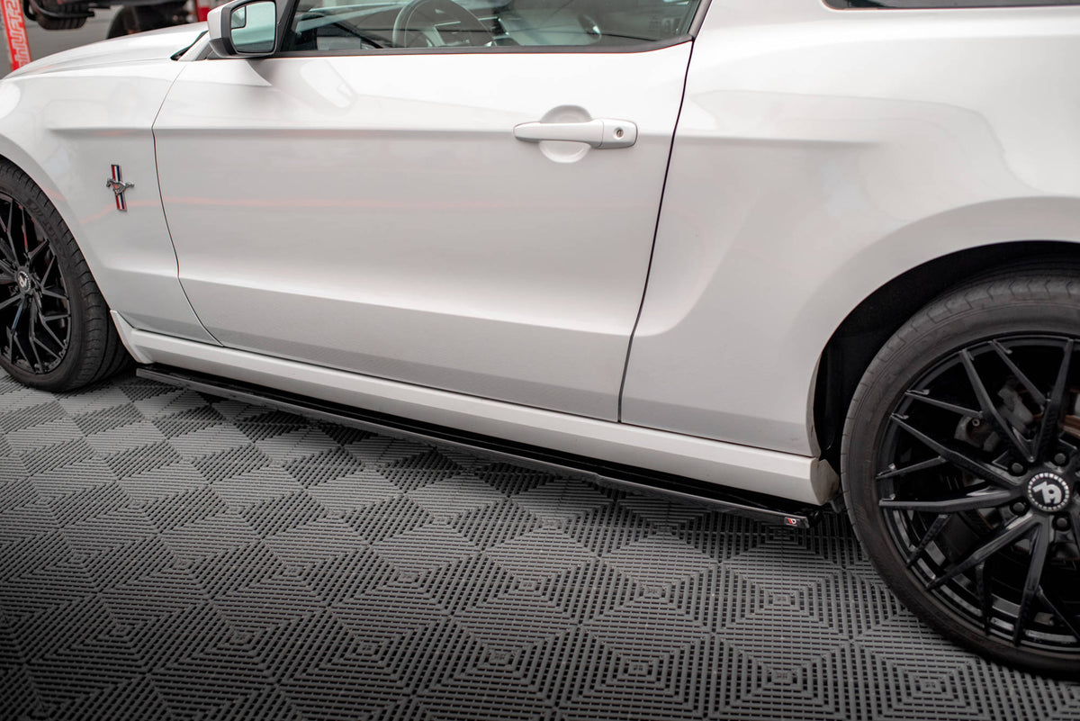 Maxton Design - Seitenschweller Ansatz für Ford Mustang Mk5 Facelift - Aerowerk.