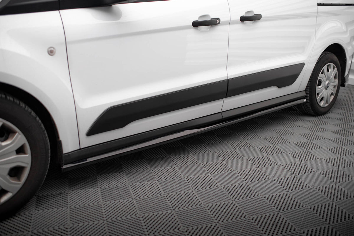 Maxton Design - Seitenschweller Ansatz für Ford Transit Connect L2 Mk2 Facelift - Aerowerk.