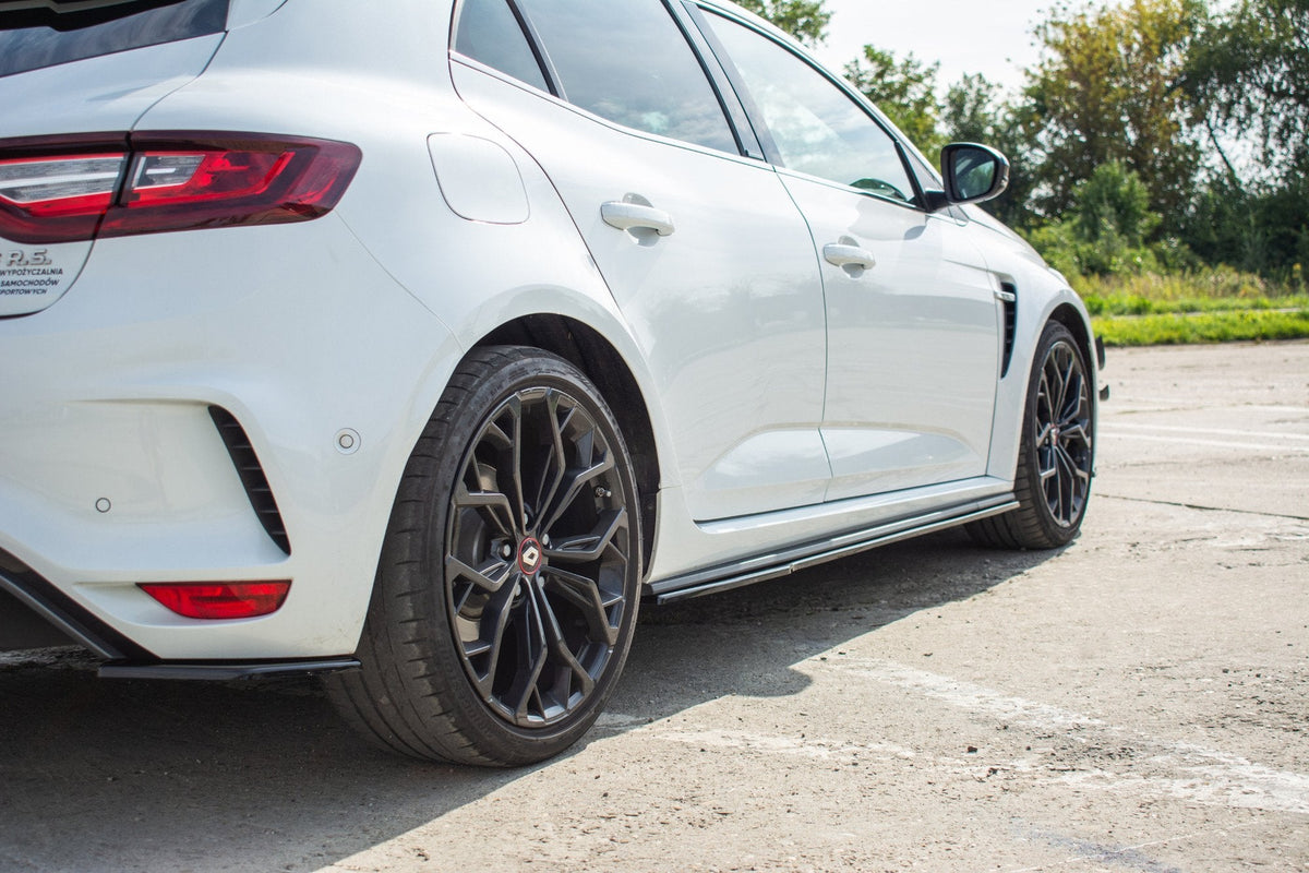 Maxton Design - Seitenschweller Ansatz für Renault Megane IV RS - Aerowerk.